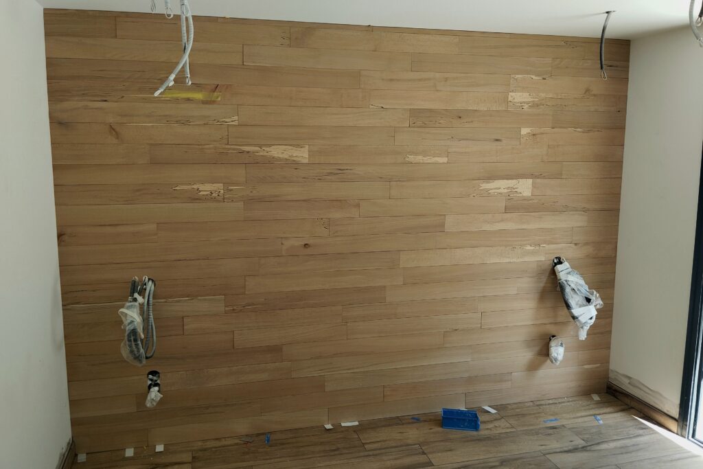 chantier de parement frene fini
